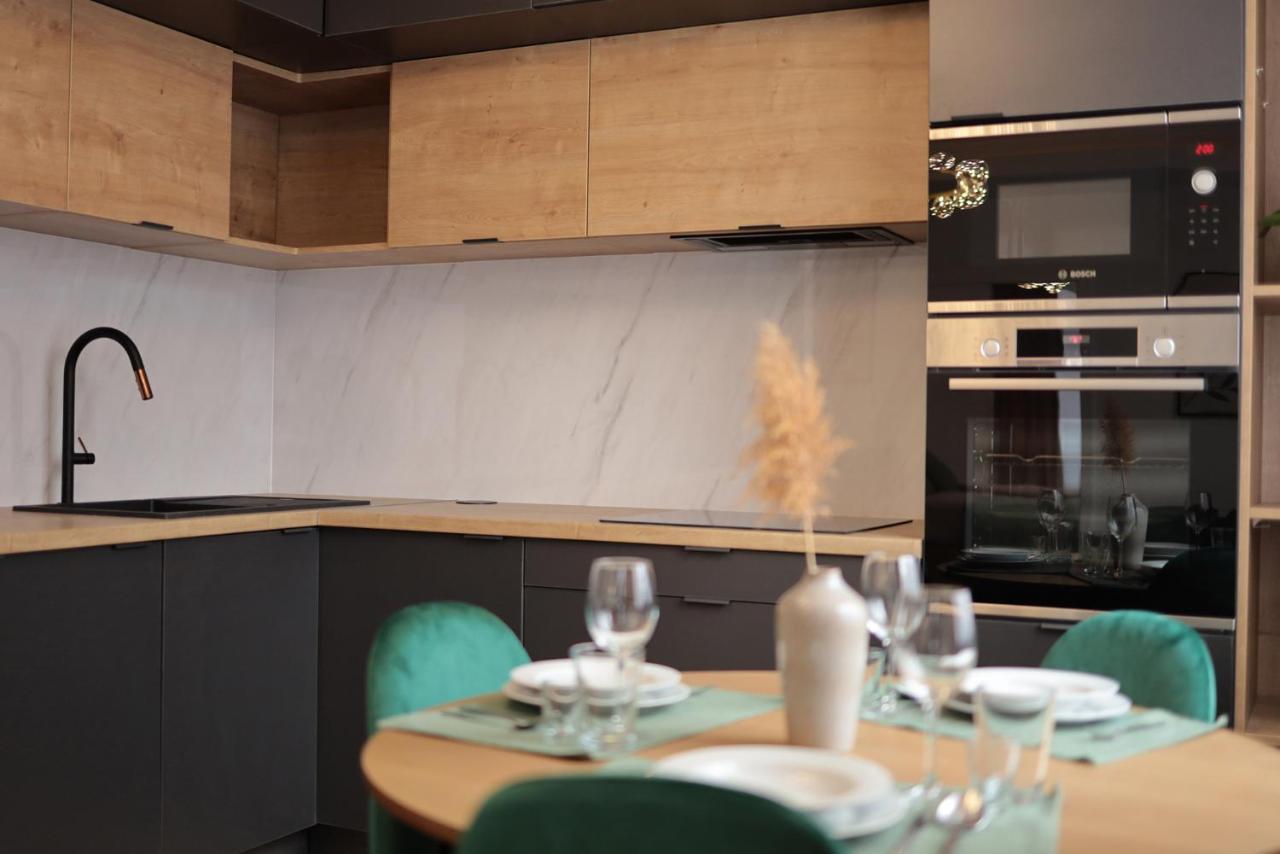 Beautiful And Stylish 2 Bedroom Apartment In The City Center And In The Pedestrian Zone Bratislava Exterior photo