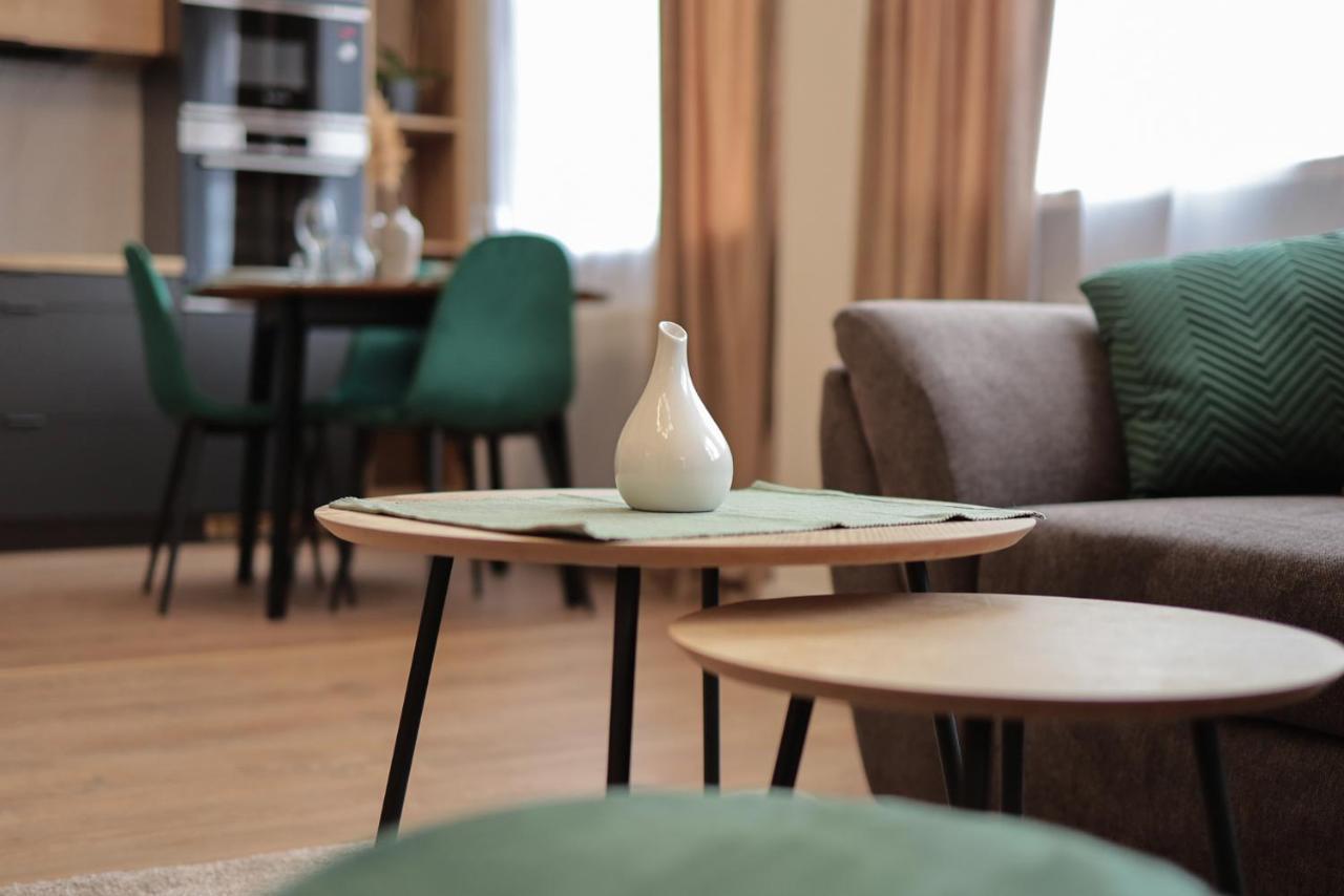 Beautiful And Stylish 2 Bedroom Apartment In The City Center And In The Pedestrian Zone Bratislava Exterior photo